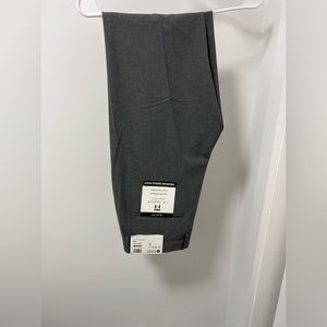 Grey dress pants. 32x34, brand new with tags.